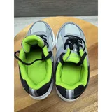 Listing Photo Thumb #6