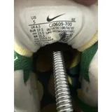 Listing Photo Thumb #5