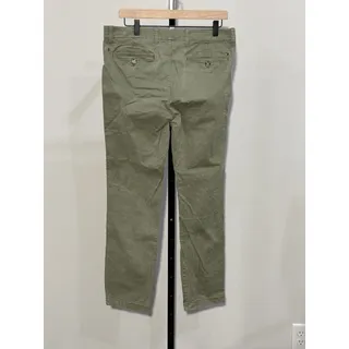 Photo of Tommy Hilfiger Slim Fit Men’s 33x32. Olive.