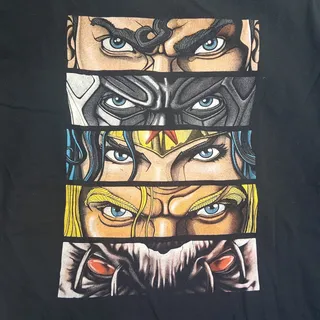 Photo of DC Comics Justice League Eyes Shirt Size M Superman Wonderwoman Batman Aquaman