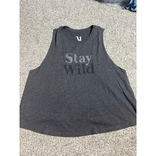 Photo of Vuori womens medium racerback tank