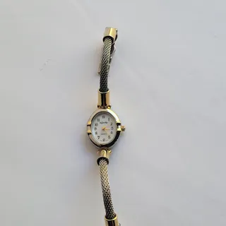 Photo of Vintage Infinity Womens Watch Silver Case White Dial Mesh Bracelet Quartz
