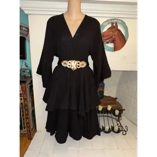 Photo of VINTAGE ALEXIS KIRK BLACK ALLIGATOR GOLD & SILVER BUCKLE ADJUSTABLE SIZE BELT