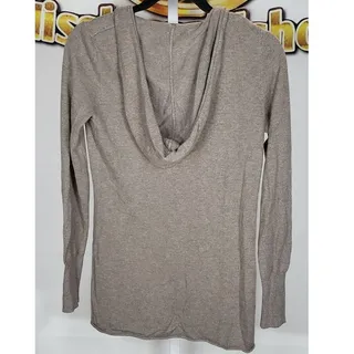 Photo of Gap Body Tan brown long-sleeved hooded shirt Size M