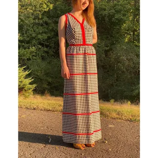 Photo of Vintage Maxi Carlye Cocktail Dress Size Small