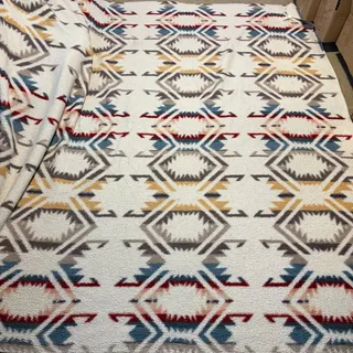 Photo of Pendleton Aztec Sherpa Fleece Queen Blanket Cream White Sands 90x95 Southwestern