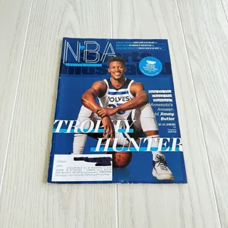 Photo of Sports Illustrated NBA Preview 2017–18 Trophy Hunter Jimmy Butler, Travis Kelce