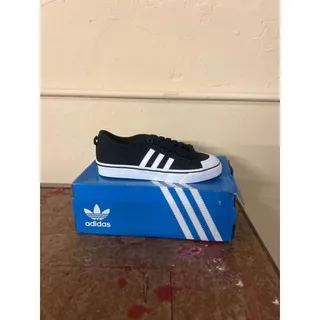 Photo of adidas Nizza Sneakers Black White Size 7 with Box