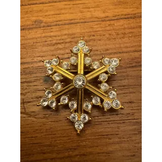 Photo of Vintage Snowflake Clear Rhinestones Gold Tone Brooch Pin
