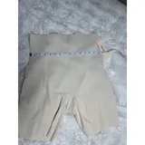 Listing Photo Thumb #3