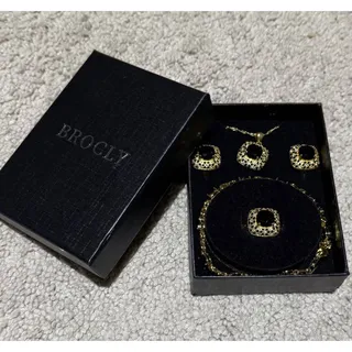 Photo of Jewelry set for women