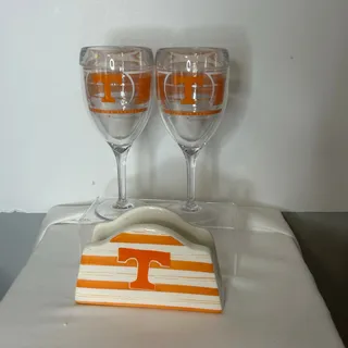 Photo of Tennessee Volunteers Tervis Wine Goblets & Ceramic Napkin Holder 3 Piece Set