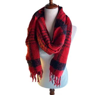 Photo of GAP Red Black Buffalo Plaid Oversized Blanket Scarf Fringe 2018