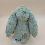 Listing Photo Thumb #3