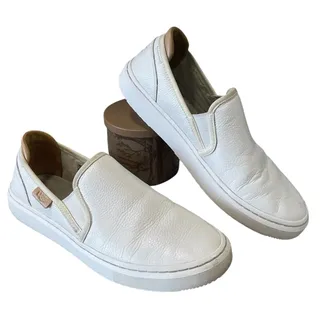 Photo of UGG Woman's Size 10 Alameda 1130779 White Cream Low Top Slip On Leather Sneaker
