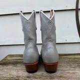 Listing Photo Thumb #5
