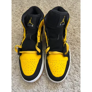 Photo of Air Jordan 1 Mid New Love Size 7 Men - Authentic