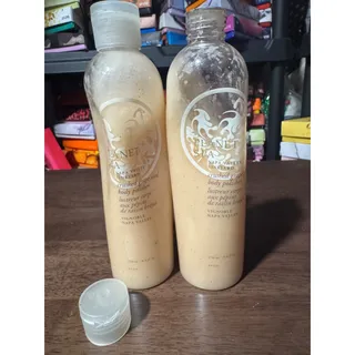 Photo of Avon planet spa “Napa valley vineyard” crushed grape seed body polished 8.4fl oz