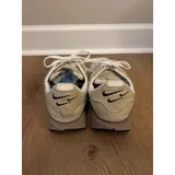 Listing Photo Thumb #4