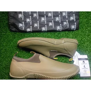 Photo of Trudave Gear Men's Brown Waterproof Slip-On Garden Shoes Size 12 NWT