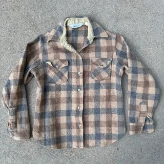 Photo of Vintage Woolrich Woman Brown Tan Gray Plaid Long Sleeve Button Up Shirt Size 12 