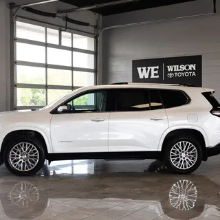 Photo of 2025 GMC Acadia Denali