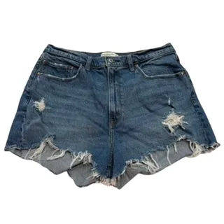 Photo of Abercrombie & Fitch High Rise Curve Love The Mom Short in Blue Wash, Size 14/32