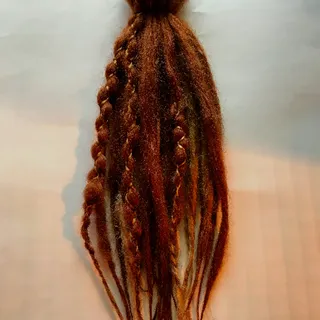 Photo of 15 SE Single Ended Synthetic Dreads Dreadlocks Hair Extensions Auburn Brown 