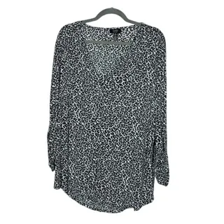 Photo of Jones New York Leopard Animal Print Blouse Black White Grey Pullover Size XL