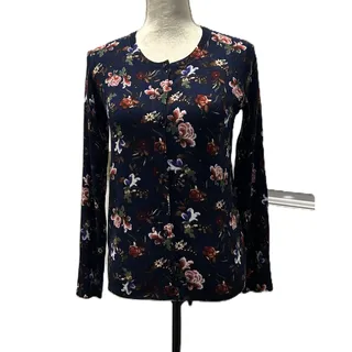 Photo of NWT Philosophy Navy Floral Long Sleeve Lightweight Soft Button Sweater Small
