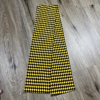 Photo of Vtg Rakkei Rama World Geometric Checkered Flight Scarf Yellow Black USA 41.5”