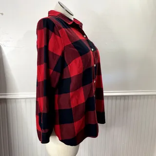 Photo of Old Navy Plus Size 1X Top Buffalo Plaid Fall Grunge Gorpcore Long Sleeve Button