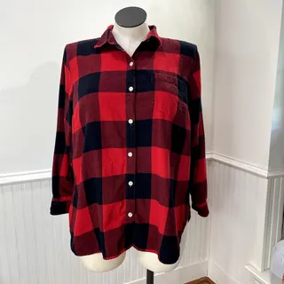 Photo of Old Navy Plus Size 1X Top Buffalo Plaid Fall Grunge Gorpcore Long Sleeve Button