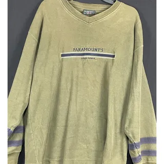 Photo of Vintage 1990's Kings Island crew neck sweatshirt Large size