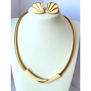 Photo of Vintage Glamour: Signed Trifari Set Gold Cream Enamel MCM
