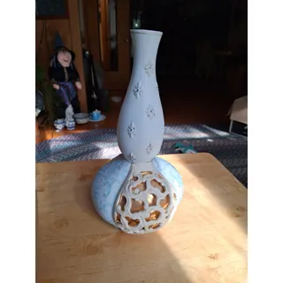 Photo of Vtg 10 1/4" Erdman Schlegelmilch double gourd vase W/ Cutout Base (3175)