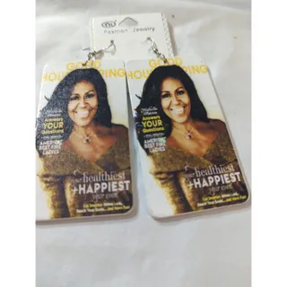 Photo of NT fashion Jewelry Magazine post wooden earrings