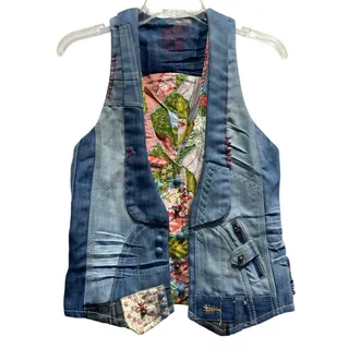 Photo of Desigual Patchwork Denim Vest Blue Floral Embroidered Boho Artisanal Size M y2k