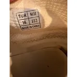 Listing Photo Thumb #7