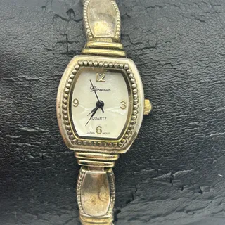 Photo of Vintage Geneva Mother Pearl Dial Women’s Fashion Quartz Watch Working