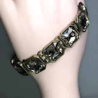 Photo of CHLOE + ISABEL Retro Glam Square-Cut Crystal Bracelet - B179PI