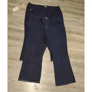 Photo of Lot of 2 Woman Within Women’s Pants 32W Style