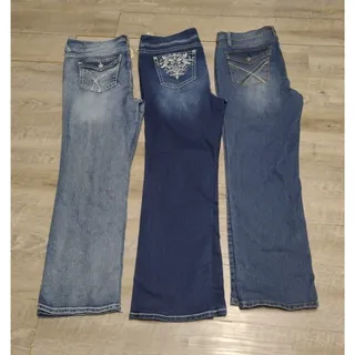 Photo of lot of 3 WallFlower Jeans Women's 16W Blue Cotton Denim Bootcut