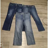 Listing Photo Thumb #3