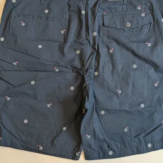 Photo of Nautica Mens Size 40 Shorts