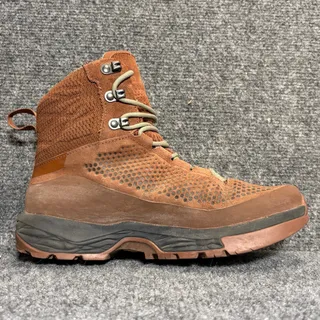 Photo of Vasque Torre AT Wide Hiking Boot Brown Suede GoreTex Waterproof Womens 8 Vibram