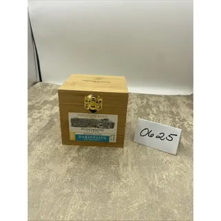 Photo of Fortnum & Masons Second Flush Darjeeling Tea Presentation Wood Storage Box. 4”D
