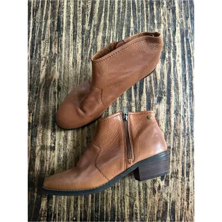 Photo of Aldo vintage Ankle Boots in Brown Leather