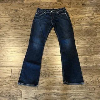 Photo of Silver Jeans Avery Slim Boot High Rise Size 32