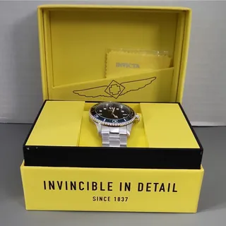 Photo of Invicta Pro Diver Crestcore 49694 43mm Blue Dial SS Bracelet Factory Warranty